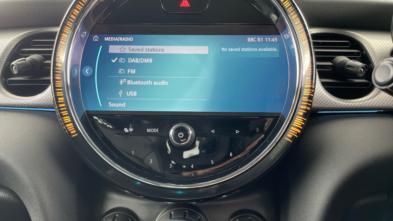 MINI Hatchback 1.5 Cooper Exclusive 5dr Auto Petrol Hatchback